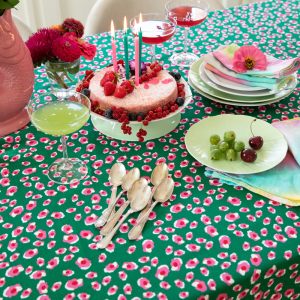 Nappe motif léopard vert rose et blanc par Maryne Guyot